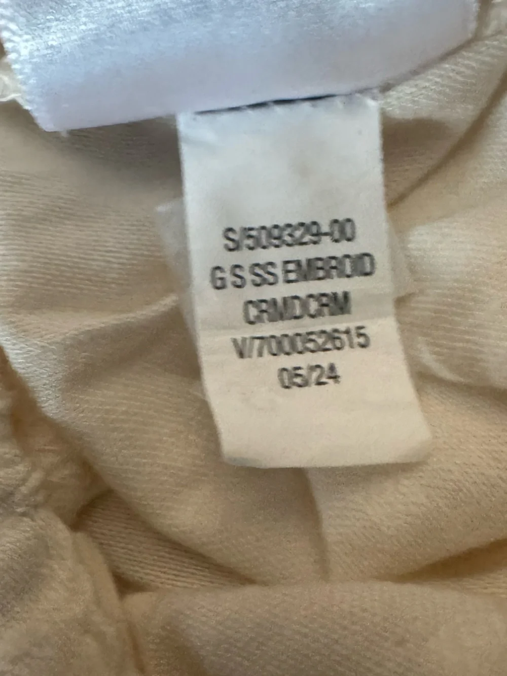 NWT Old Navy Baby Girl Embroidered Bubble Romper – 12-18M
